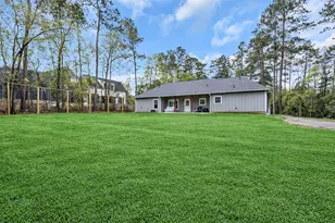 10040 Shepard Hill Rd, Willis, TX 77318 - Photo 10