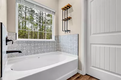 10040 Shepard Hill Road, Willis, TX 77318 - Photo 30