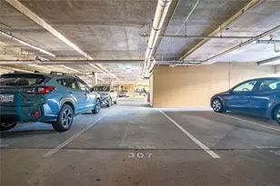 7575 Kirby Dr, Houston, TX 77030 - Photo 34