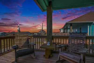 960 B Palmetto Drive, Crystal Beach, TX 77650 - Photo 1