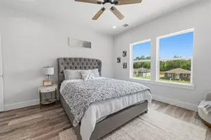 890 Paul Quinn St, Houston, TX 77091 - Photo 14
