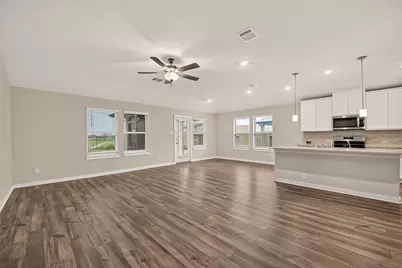 3219 Garner Lane, Texas City, TX 77591 - Photo 4