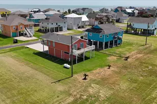 3343 Pirates Cove, Crystal Beach, TX 77650 - Photo 30