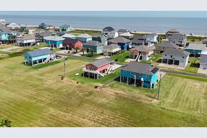3343 Pirates Cove, Crystal Beach, TX 77650 - Photo 2