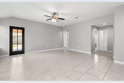 614 Harvest Bluff Drive, Rosharon, TX 77583 - Photo 12