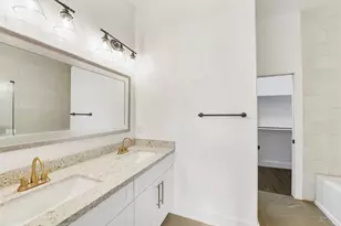 4818 Paula St St, Houston, TX 77033 - Photo 12