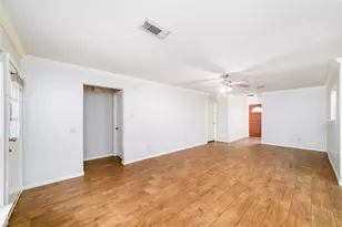 4822 Black Rock St, Baytown, TX 77521 - Photo 8
