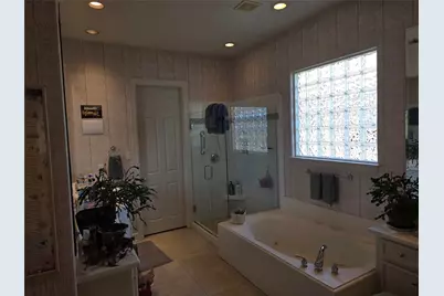 310 Waterford Way, Kemah, TX 77565 - Photo 22