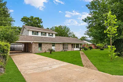 102 Crestway Drive, Baytown, TX 77520 - Photo 2
