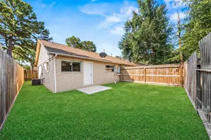 1727 Hazelwood St, Conroe, TX 77301 - Photo 26