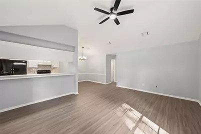 1727 Hazelwood Street, Conroe, TX 77301 - Photo 8