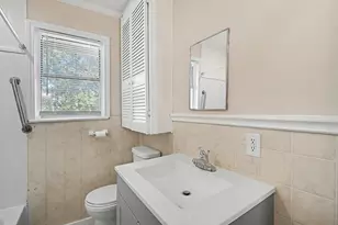 5711 Ridgeway Dr, Houston, TX 77033 - Photo 14