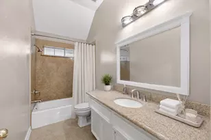 5724 Shady Hollow Ct, Rosharon, TX 77583 - Photo 16