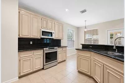 5724 Shady Hollow Court, Rosharon, TX 77583 - Photo 10
