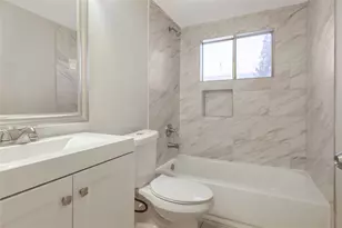 4401 Elmwood St, Houston, TX 77051 - Photo 14