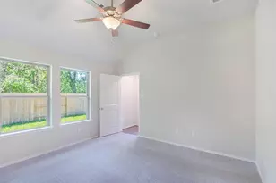 553 Timber Voyage Ct, Conroe, TX 77304 - Photo 14