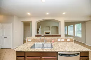 602 Coggins Point Way, Sugar Land, TX 77479 - Photo 4