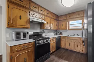 19961 Englin Rd, Winnie, TX 77665 - Photo 16