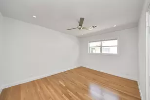 7610 Highmeadow Dr, Houston, TX 77063 - Photo 18