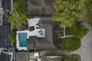 7215 Northampton Way, Houston, TX 77055 - Photo 34