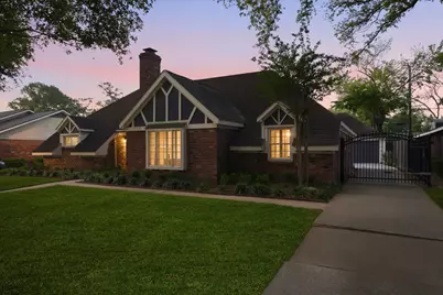 7215 Northampton Way, Houston, TX 77055 - Photo 8