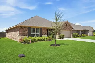 40132 Spyglass Hl Dr, Cleveland, TX 77327 - Photo 2
