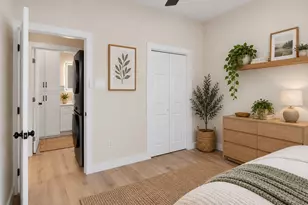 3823 Sealy St, Galveston, TX 77550 - Photo 14