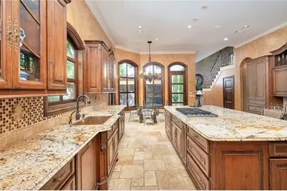 5530 Tilbury Drive, Houston, TX 77056 - Photo 8