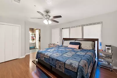 5930 Arncliffe Drive, Houston, TX 77088 - Photo 28