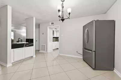 5930 Arncliffe Drive, Houston, TX 77088 - Photo 12