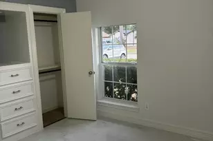 7718 Breezeway St, Houston, TX 77040 - Photo 12