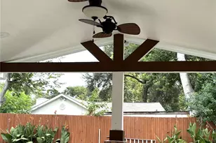 7718 Breezeway St, Houston, TX 77040 - Photo 32