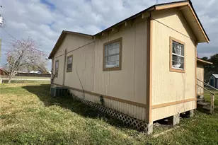 380 Governors Hogg Dr, Point Blank, TX 77364 - Photo 24