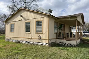 380 Governors Hogg Dr, Point Blank, TX 77364 - Photo 2