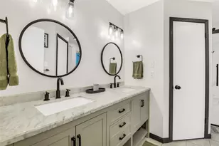 3327 Honey Creek Dr, Houston, TX 77082 - Photo 22
