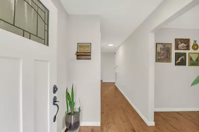 3327 Honey Creek Drive, Houston, TX 77082 - Photo 4
