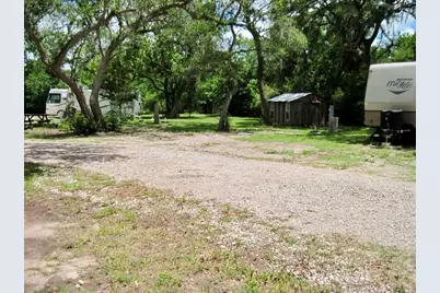 17628 County Road 426, Brazoria, TX 77422 - Photo 10