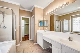 21819 Hannover Village Dr, Spring, TX 77388 - Photo 20