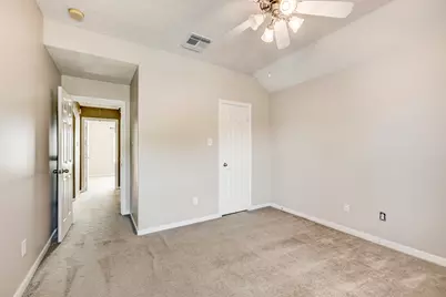 21819 Hannover Village Drive, Spring, TX 77388 - Photo 32