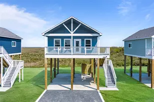 1084 Johnson Rd, Gilchrist, TX 77617 - Photo 4