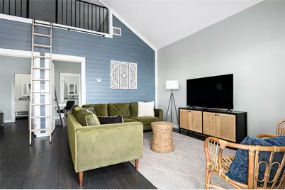 1084 Johnson Road, Gilchrist, TX 77617 - Photo 8