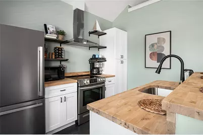 1084 Johnson Road, Gilchrist, TX 77617 - Photo 12