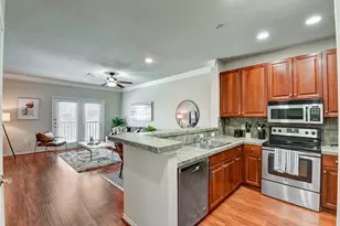 2400 McCue Rd, Houston, TX 77056 - Photo 6