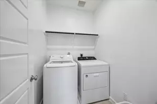 8409 Arden valley Ln, Houston, TX 77063 - Photo 26