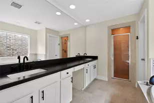 2605 Cheshire Oaks Dr, Houston, TX 77054 - Photo 28