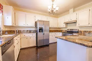 809 Milam St, Columbus, TX 78934 - Photo 8