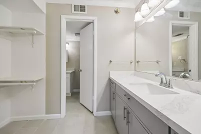 11957 Bob White Drive #863, Houston, TX 77035 - Photo 12