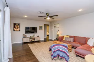 3630 Zoch Ln, Houston, TX 77092 - Photo 12