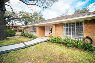 3630 Zoch Ln, Houston, TX 77092 - Photo 2