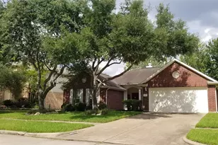 8906 Aberdeen Park Dr, Houston, TX 77095 - Photo 2